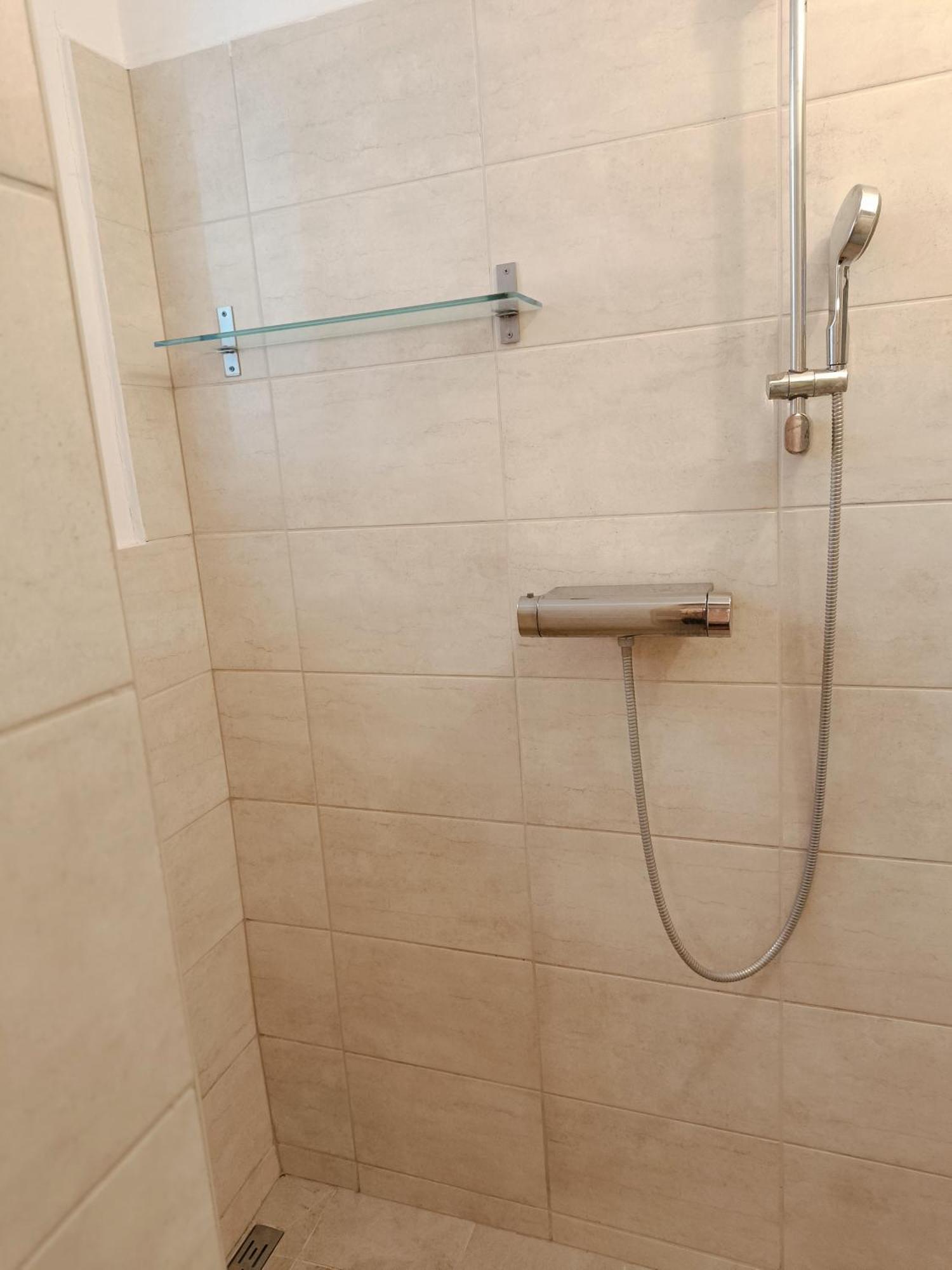 Flat In Historic Villa With Your Own Private Garden, Near City Park بودابست المظهر الخارجي الصورة